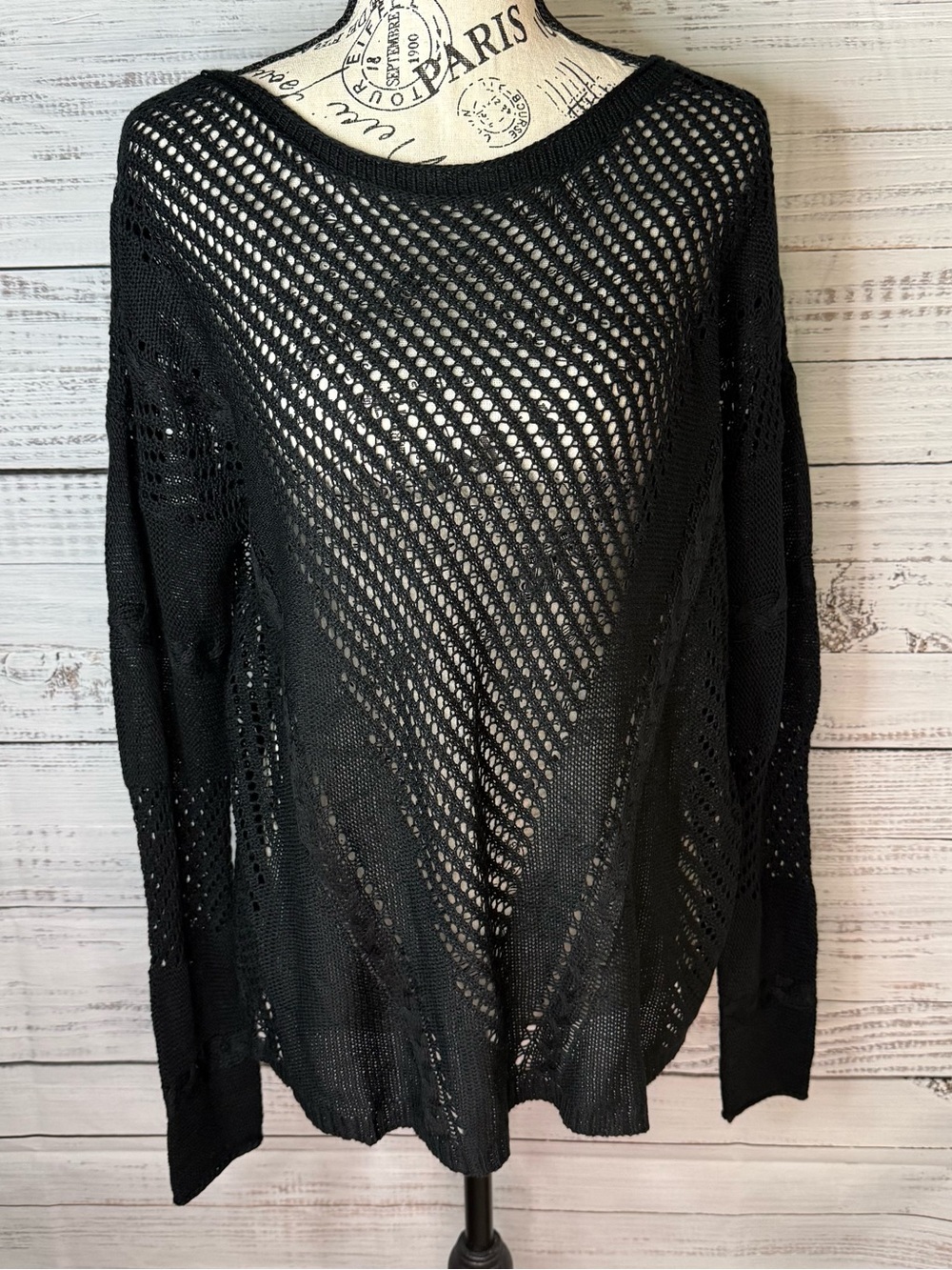 Love like crazy open knit sweater Black size Xs/S  never worn